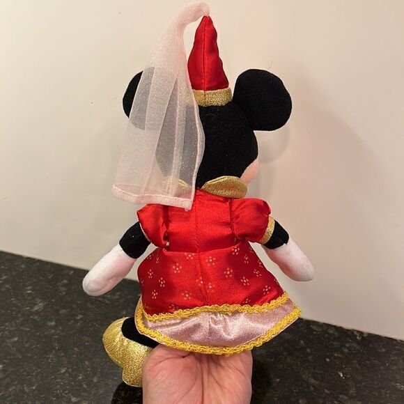 Minnie Mouse plush princess doll 12” Disneyland Walt Disney World Parks - Picture 4 of 6